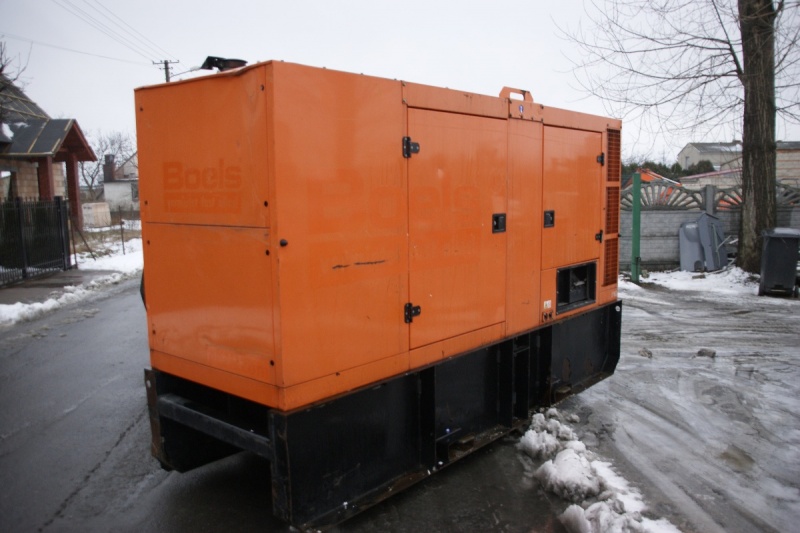  SDMO 120 kW (в контейнере с шумоизоляцией)от 100 до 200 kW